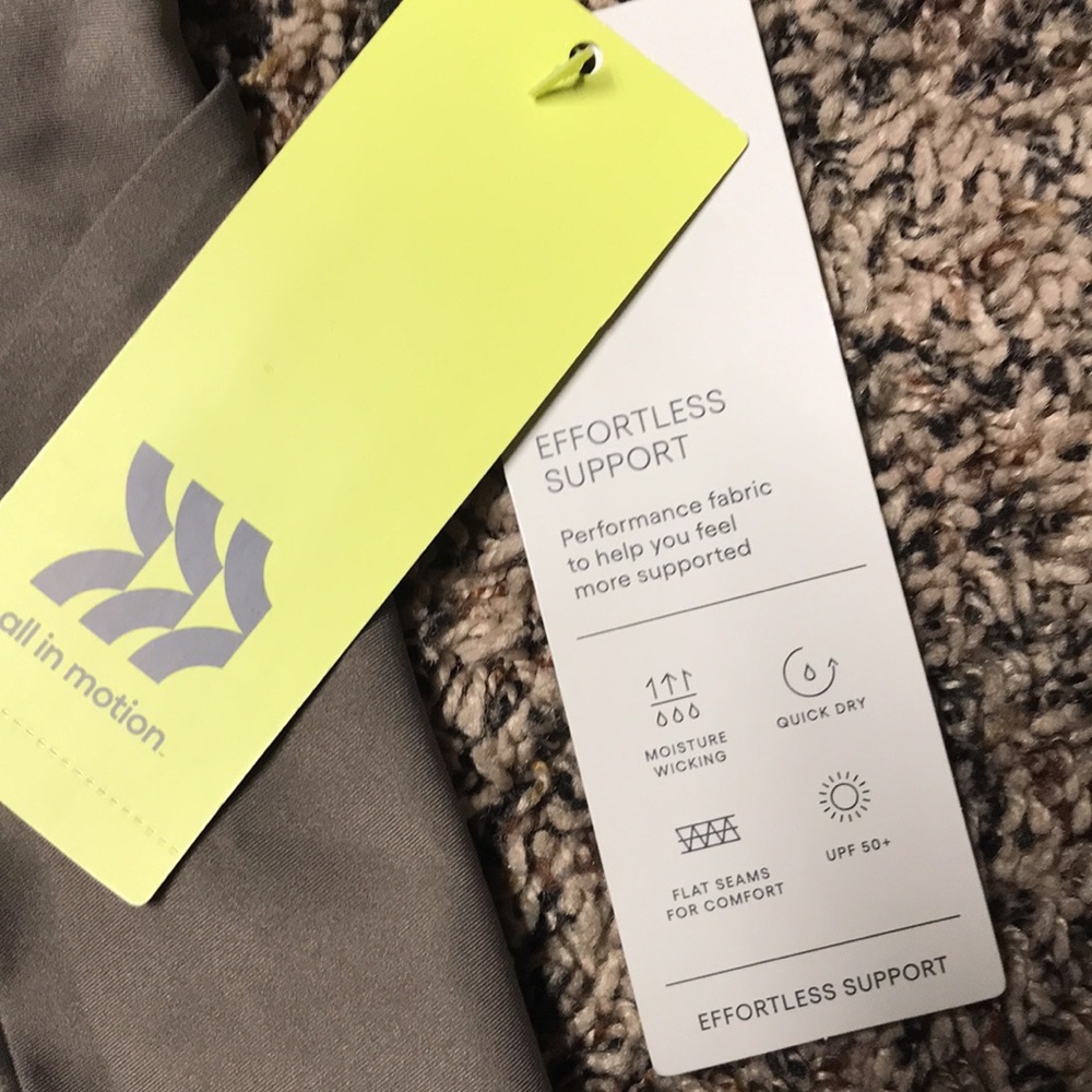 All In Motion Effortless Support High Rise Sleek Pocket Bike Shorts | NWT - Picture 6 of 9